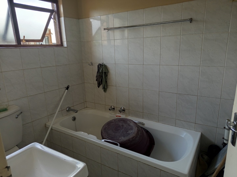 1 Bedroom Property for Sale in Westdene Free State